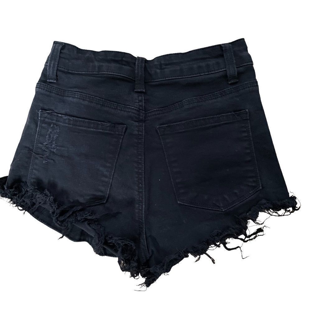 KanCan ~ Black Denim Cut off Shorts ~ size 24 - Picture 2 of 9